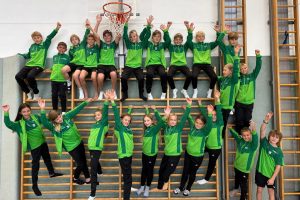 Trainingsbekleidung_26_27